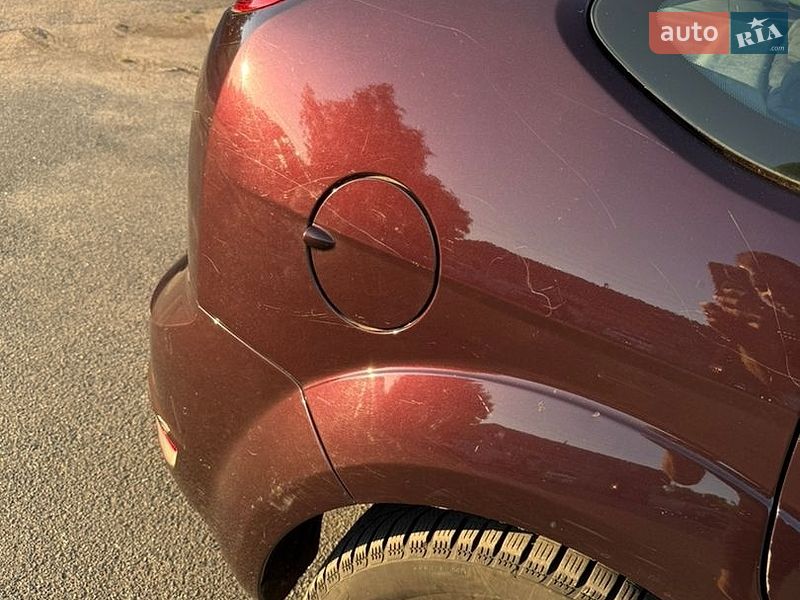 Хэтчбек Ford Focus 2008 в Кролевце