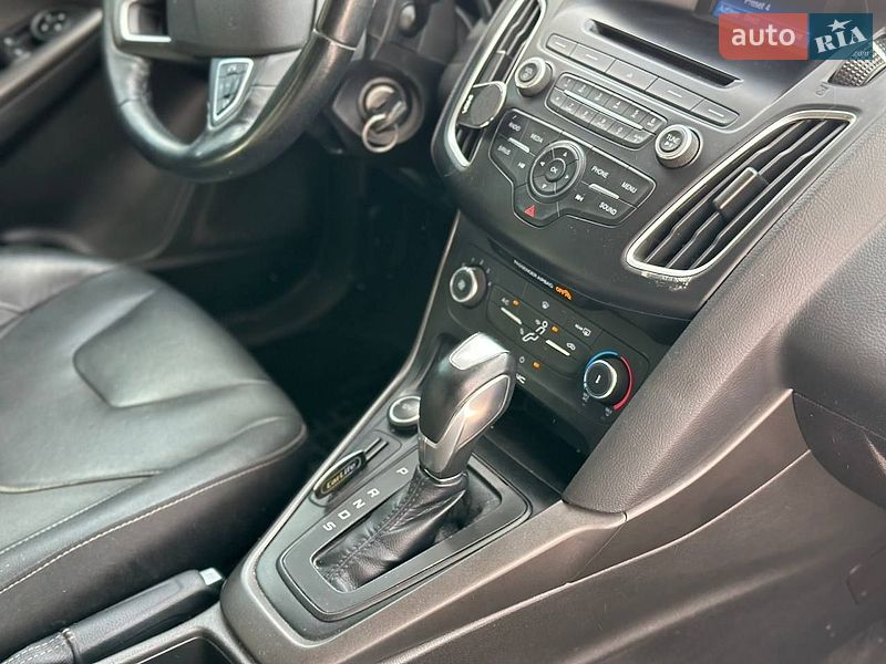 Хэтчбек Ford Focus 2015 в Виннице