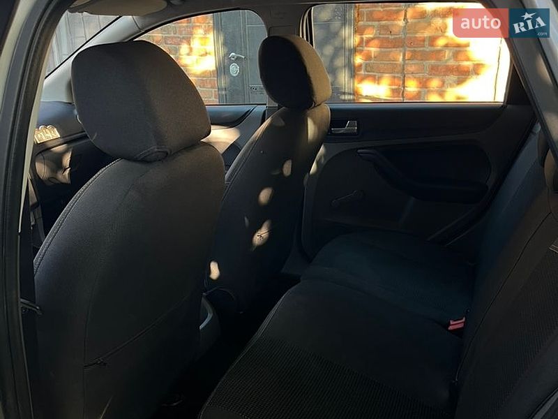 Универсал Ford Focus 2007 в Первомайске