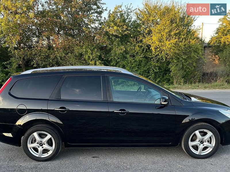 Універсал Ford Focus 2009 в Звягелі
