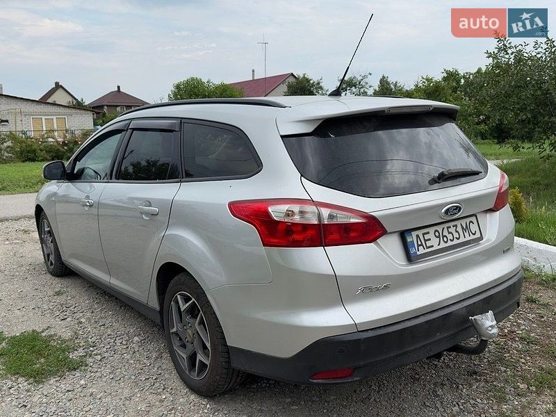 Універсал Ford Focus 2014 в Дніпрі