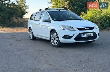 Ford Focus  2010