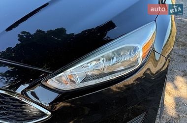 Седан Ford Focus 2015 в Славуті