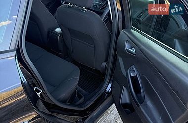 Седан Ford Focus 2015 в Славуті