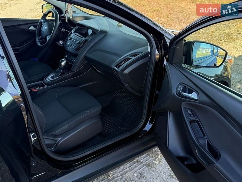 Седан Ford Focus 2015 в Славуті