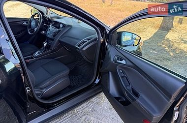 Седан Ford Focus 2015 в Славуті