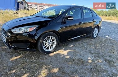 Ford Focus  2015