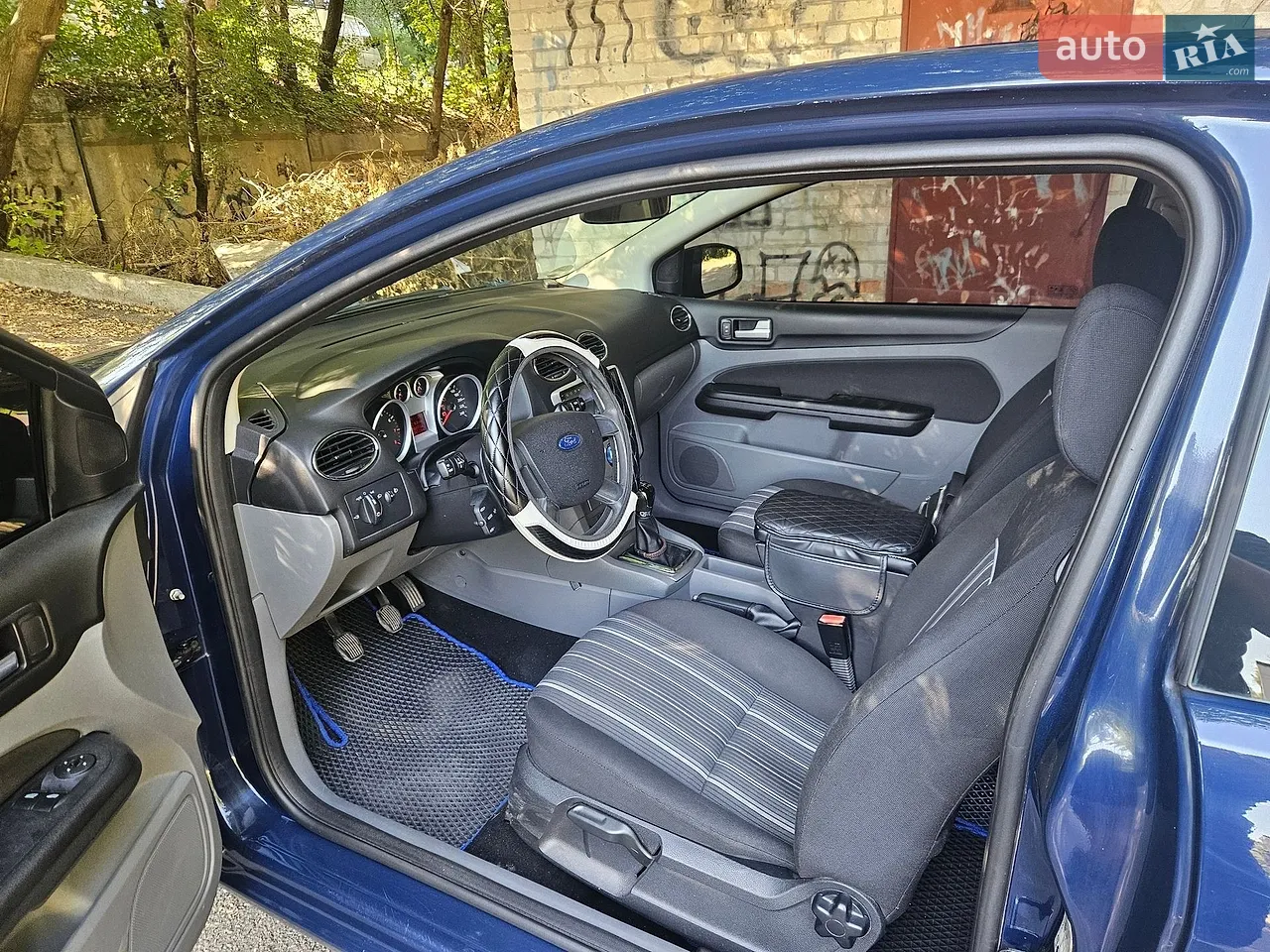 2010 Ford Focus - мініатюра 5