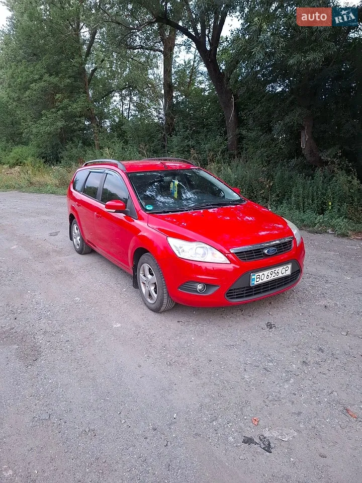 2010 Ford Focus - фото 1