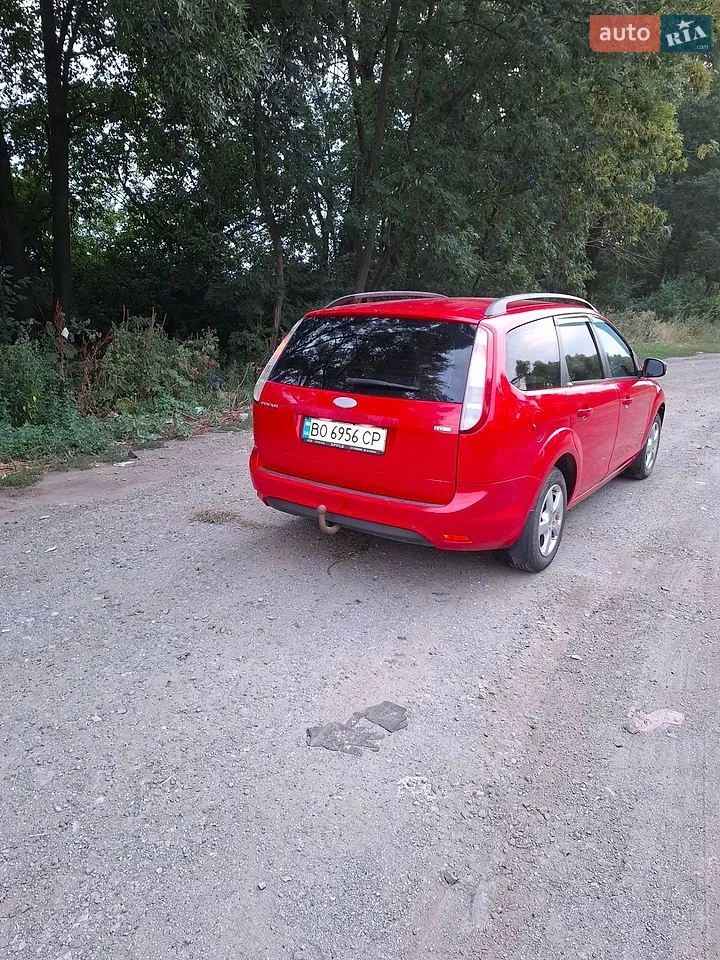 2010 Ford Focus - мініатюра 5