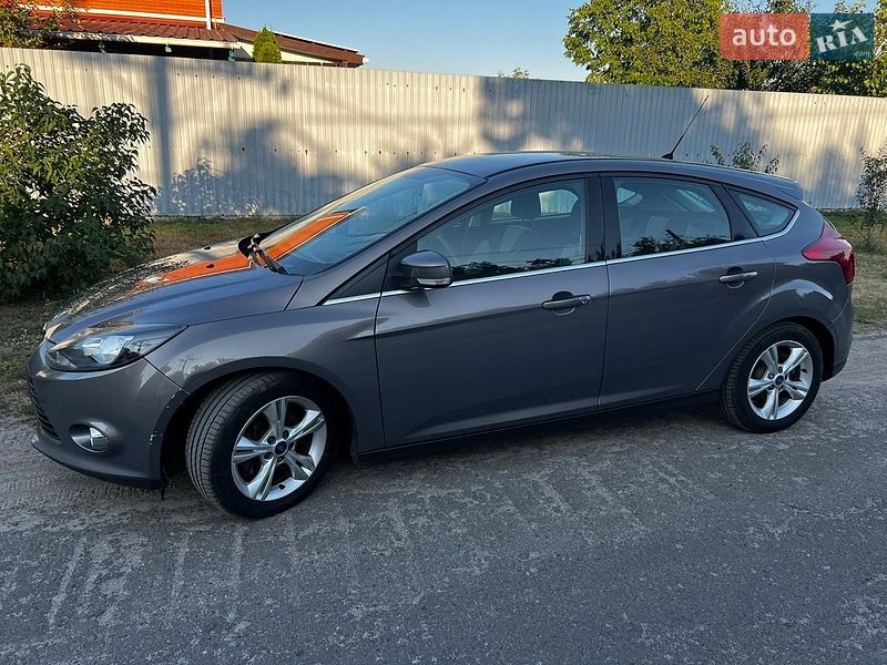 Хэтчбек Ford Focus 2013 в Киеве фото 2 Хэтчбек Ford Focus 2013 в Киеве