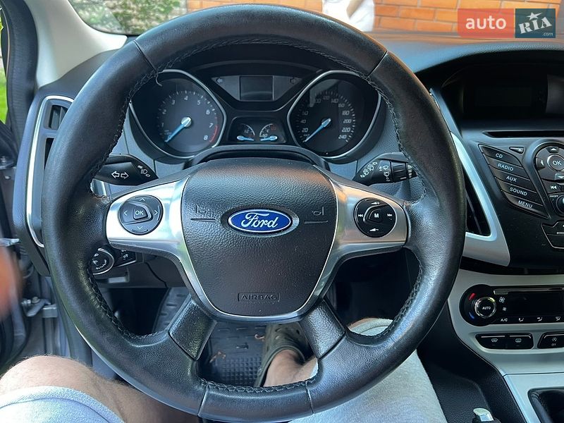 Хэтчбек Ford Focus 2013 в Киеве фото 15 Хэтчбек Ford Focus 2013 в Киеве
