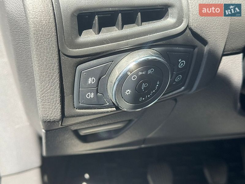Хэтчбек Ford Focus 2011 в Стрые