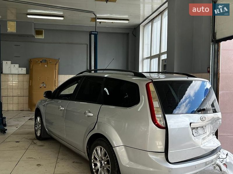 Универсал Ford Focus 2010 в Житомире