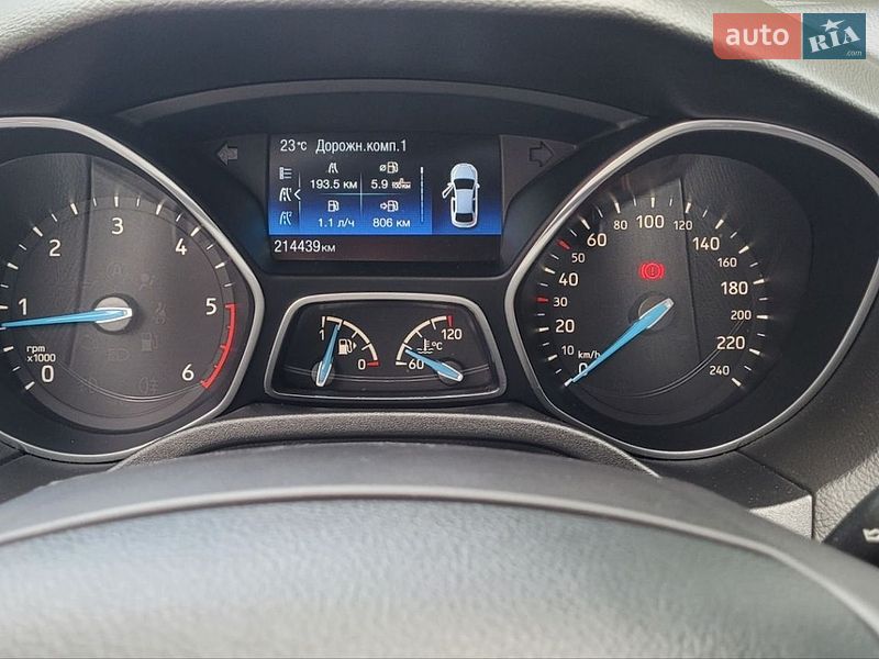 Универсал Ford Focus 2018 в Луцке фото 7 Универсал Ford Focus 2018 в Луцке