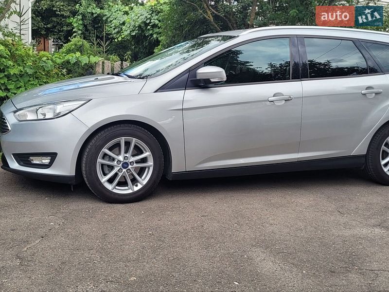 Универсал Ford Focus 2018 в Луцке фото 2 Универсал Ford Focus 2018 в Луцке