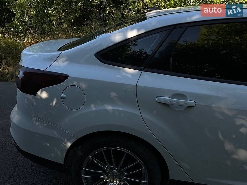 Седан Ford Focus 2014 в Жмеринці