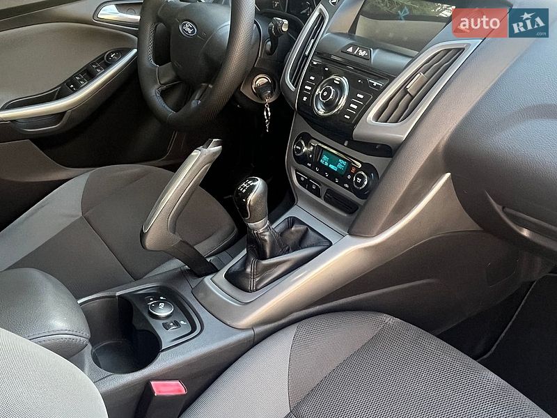 Хэтчбек Ford Focus 2011 в Шептицькому фото 16 Хэтчбек Ford Focus 2011 в Шептицькому