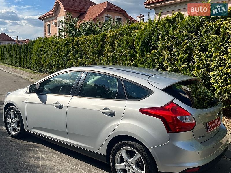 Хэтчбек Ford Focus 2011 в Шептицькому фото Хэтчбек Ford Focus 2011 в Шептицькому