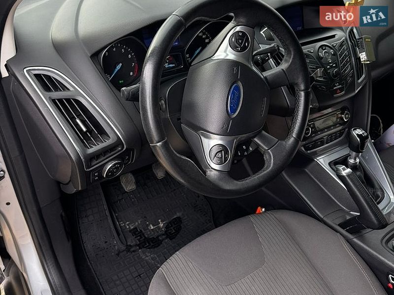 Универсал Ford Focus 2012 в Бориславе