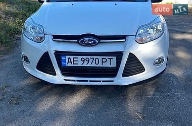 Хэтчбек Ford Focus 2014 в Днепре