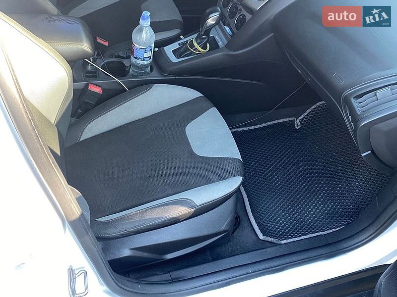 Хэтчбек Ford Focus 2014 в Днепре
