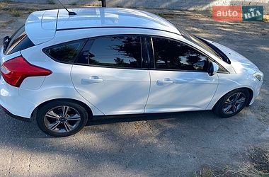Хэтчбек Ford Focus 2014 в Днепре