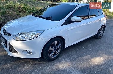 Хэтчбек Ford Focus 2014 в Днепре