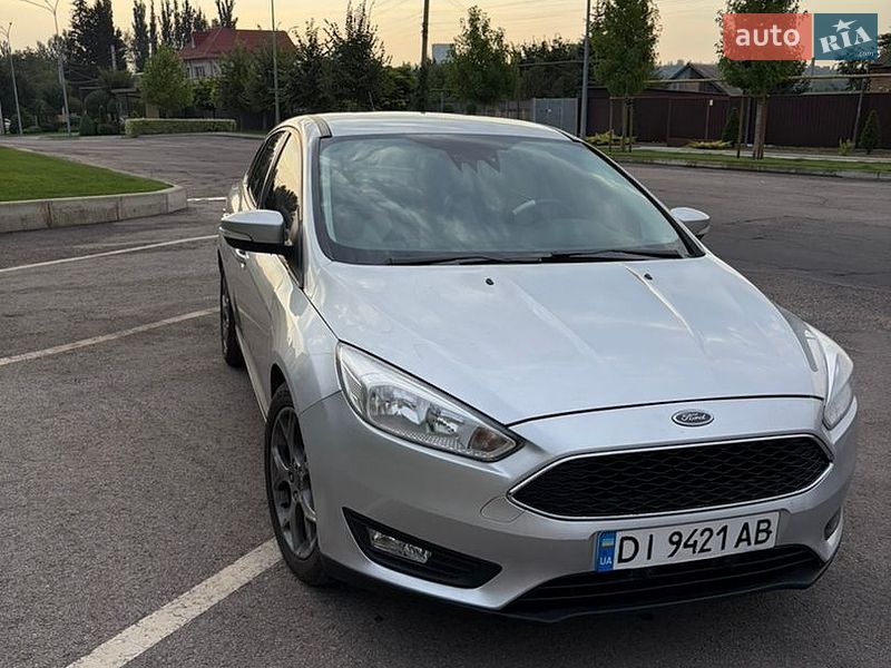 Седан Ford Focus 2014 в Запорожье фото 2 Седан Ford Focus 2014 в Запорожье