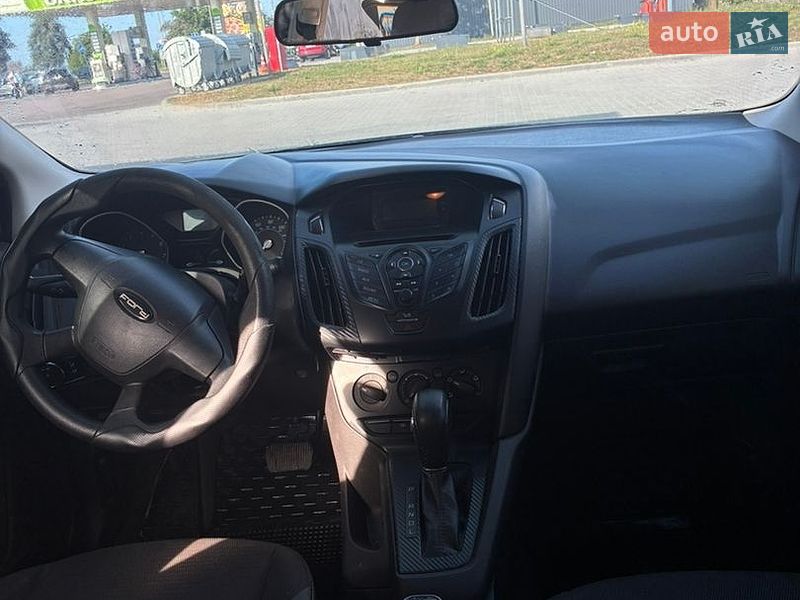 Седан Ford Focus 2013 в Буске