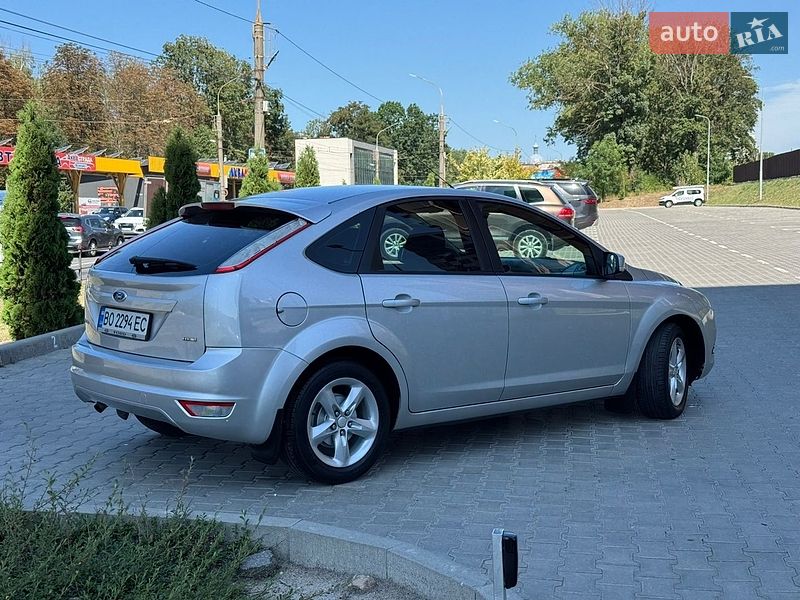 Хетчбек Ford Focus 2010 в Тернополі