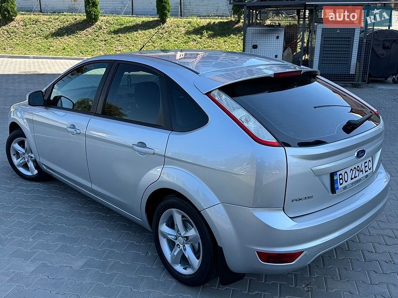 Хетчбек Ford Focus 2010 в Тернополі