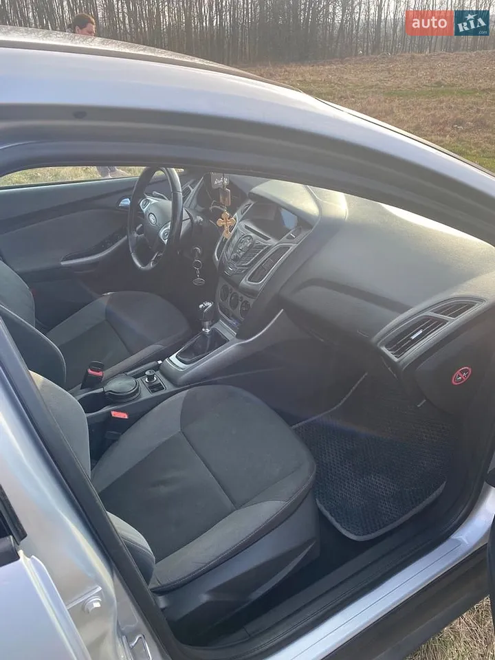 2011 Ford Focus - мініатюра 3