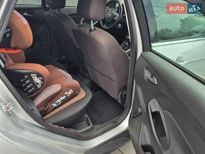 Хетчбек Ford Focus 2015 в Чигирину