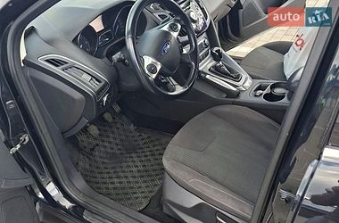 Ford Focus  2012