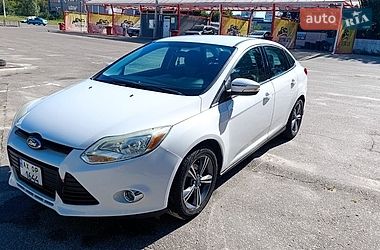 Ford Focus  2013