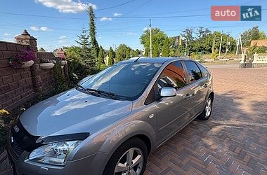 Хэтчбек Ford Focus 2005 в Киеве