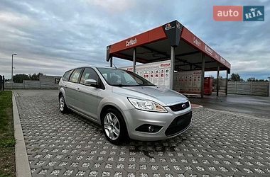 Ford Focus  2010