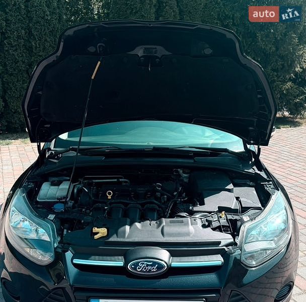 Седан Ford Focus 2013 в Ивано-Франковске