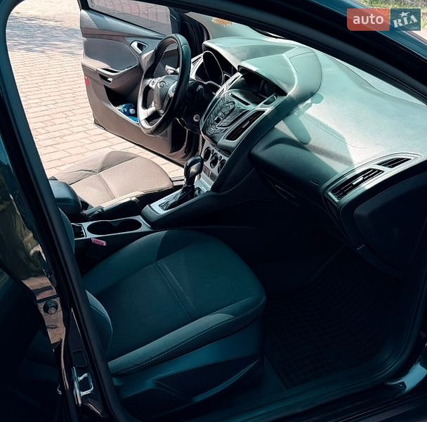Седан Ford Focus 2013 в Ивано-Франковске