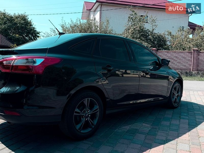 Седан Ford Focus 2013 в Ивано-Франковске
