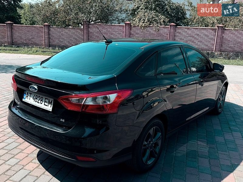 Седан Ford Focus 2013 в Ивано-Франковске