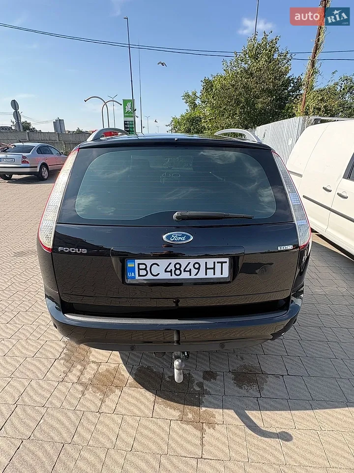 2010 Ford Focus - мініатюра 5