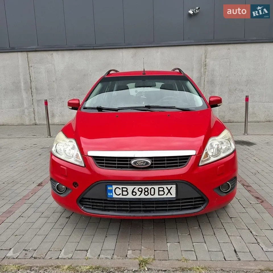 2010 Ford Focus - фото 1