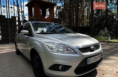 Ford Focus  2010