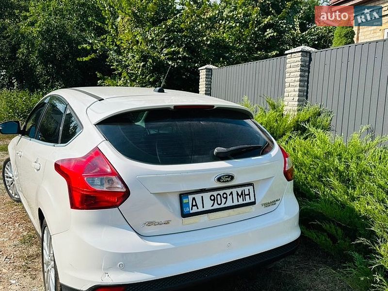 Седан Ford Focus 2012 в Пирятине