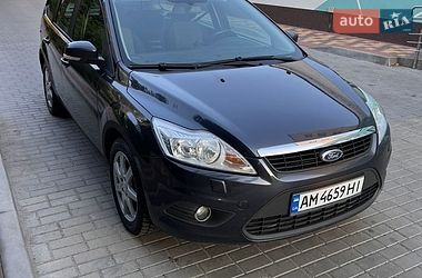 Ford Focus  2010