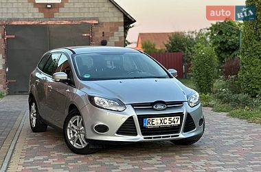 Ford Focus  2011