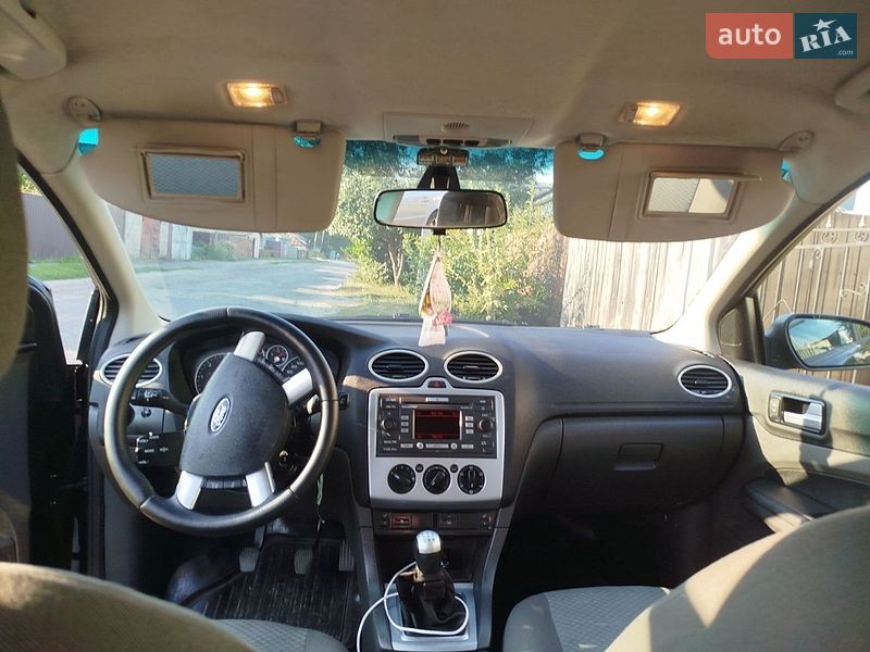 Універсал Ford Focus 2007 в Глухові