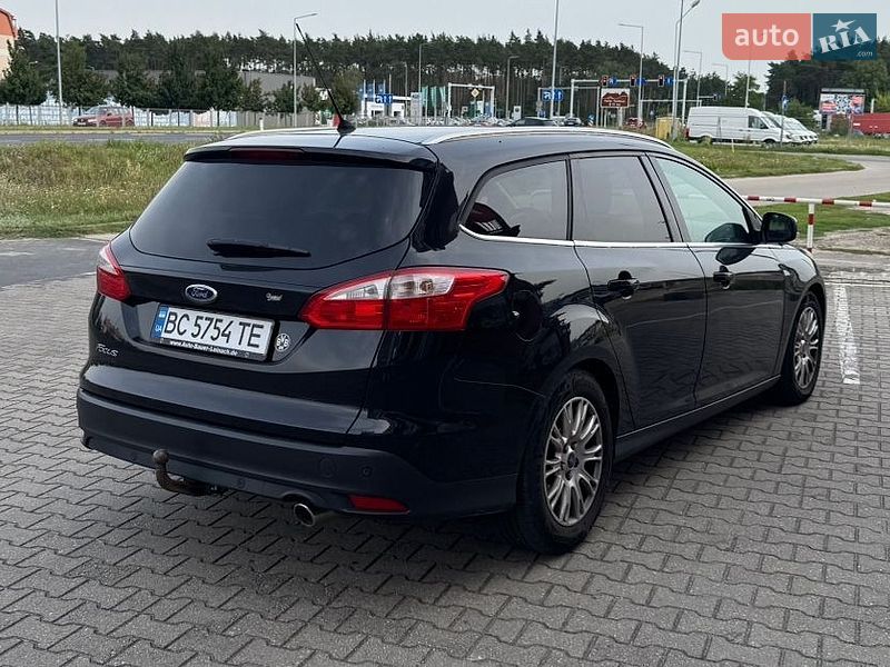 Універсал Ford Focus 2011 в Радехові